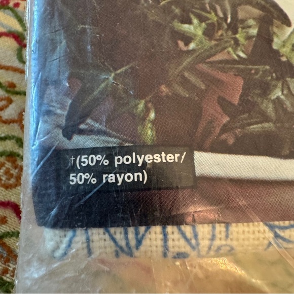 Paragon Mission Gardens Creative Crewel Stitchery Kit New in Bag 14"x24" - Picture 2 of 8